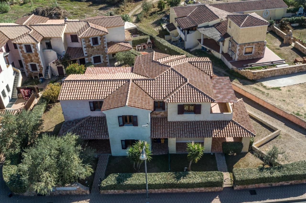 Appartamenti Tanaunella Budoni Esterno foto